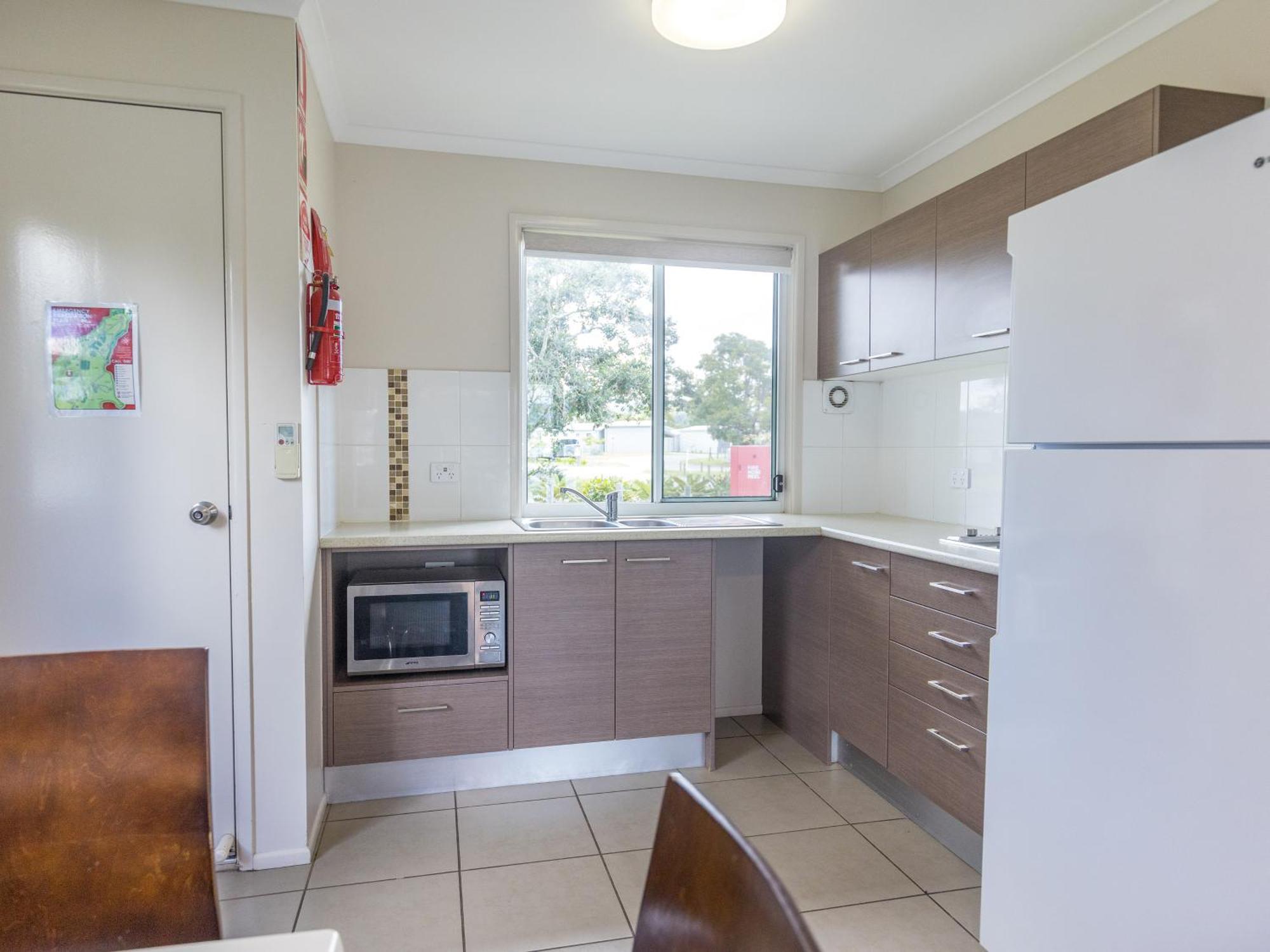 Nrma Lake Somerset Holiday Park Kilcoy Oda fotoğraf